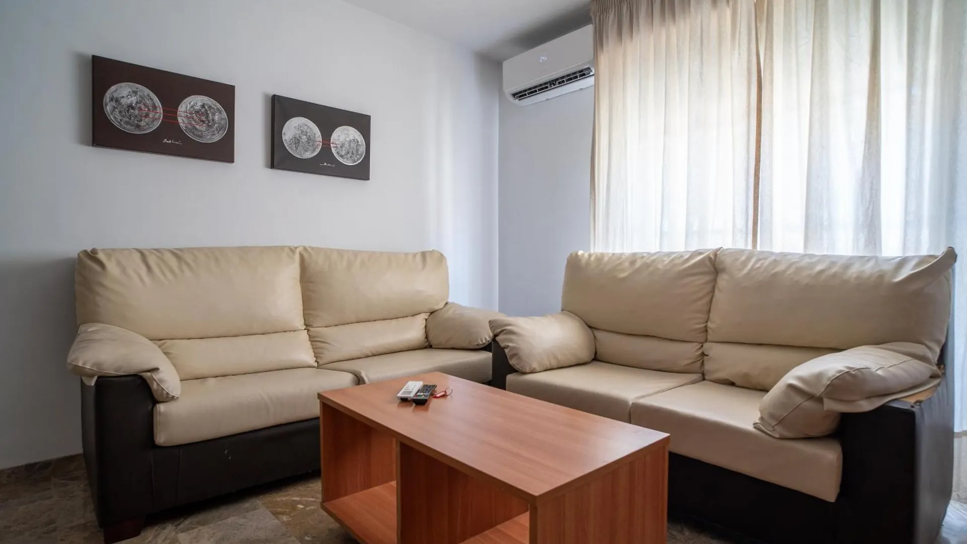 Apartamentos Agrx 'Virgen 25' - Centro Granada