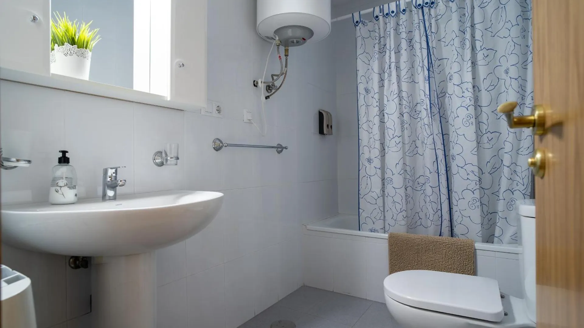 Apartamentos Agrx 'Virgen 25' - Centro Granada